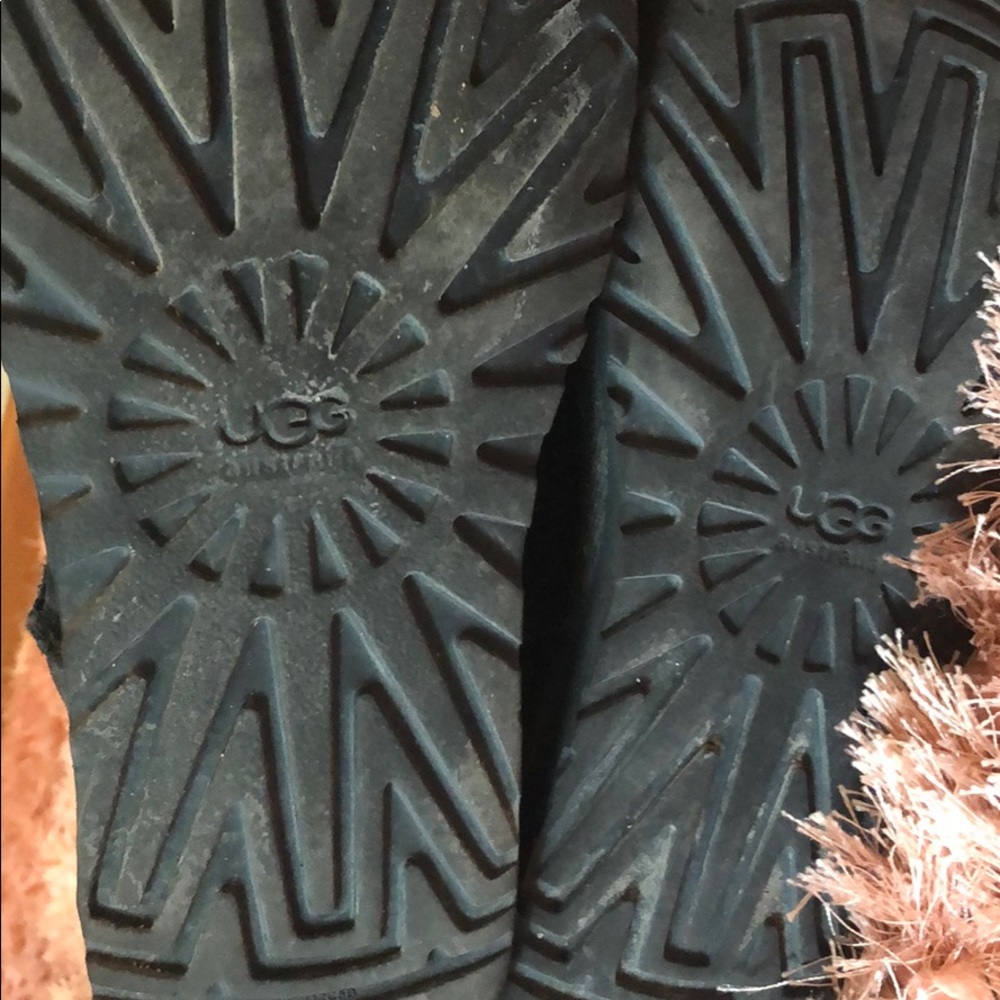 Ugg Boots - image 3